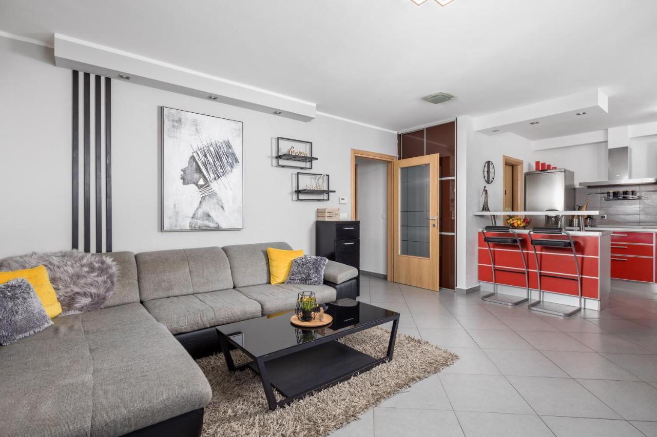 Skyriver Rijeka Ngoại thất bức ảnh